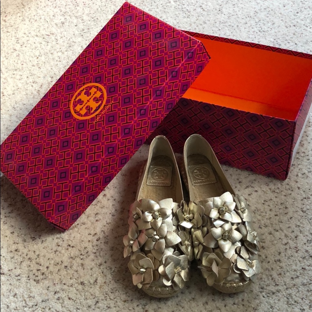 Tory Burch blossom espadrille in gold